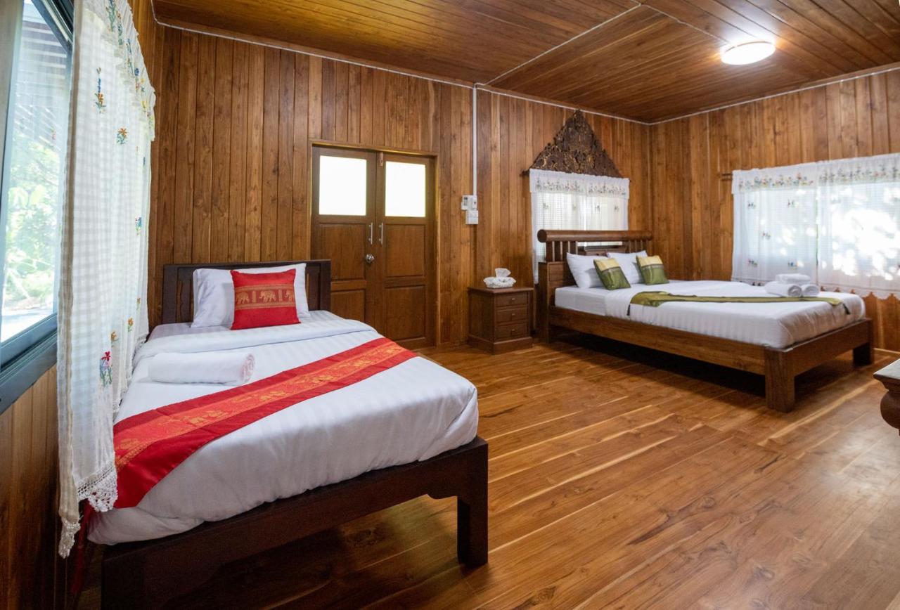 Suk Sabai Homestay Sukhothai Ngoại thất bức ảnh