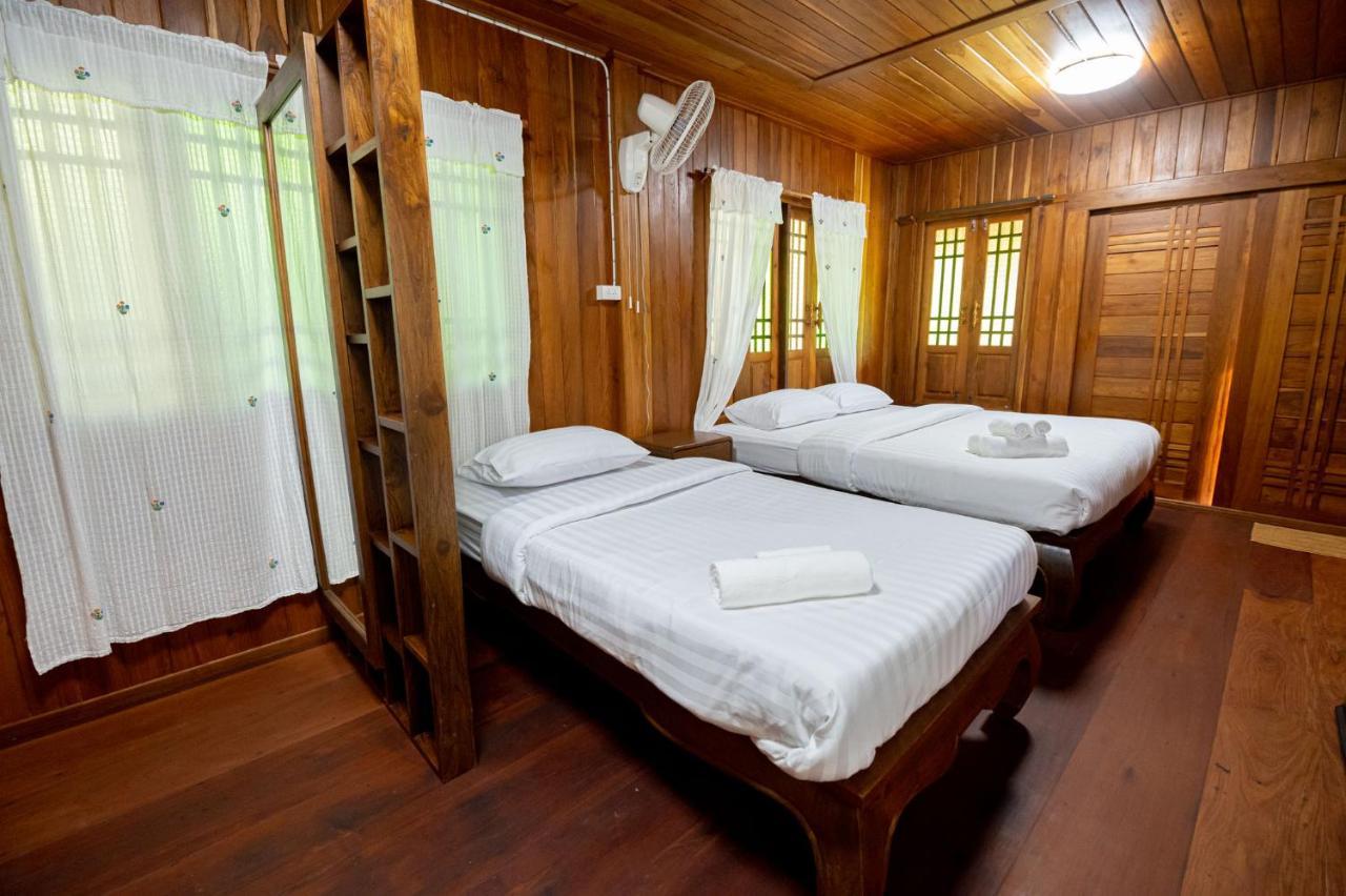 Suk Sabai Homestay Sukhothai Ngoại thất bức ảnh
